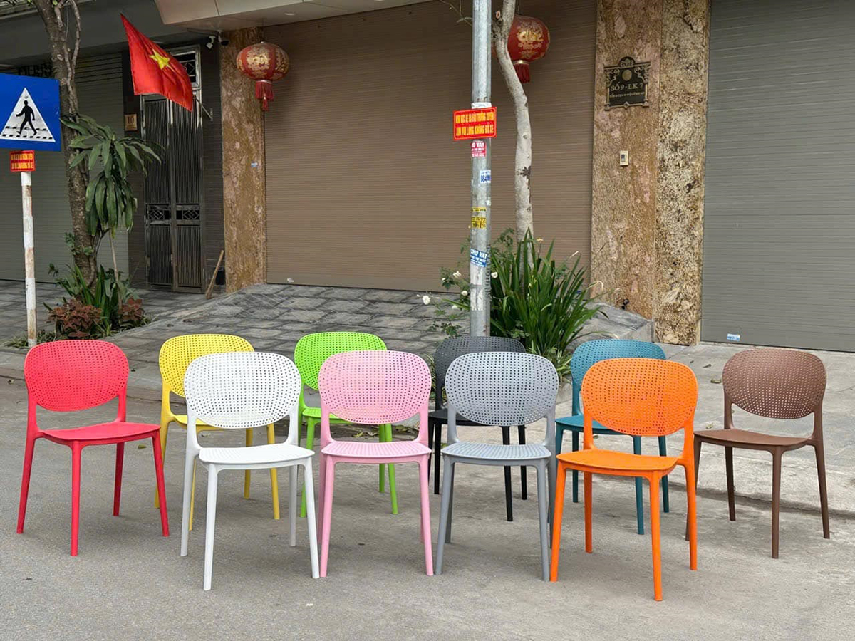 Ghế cafe ngoài trời nhựa đúc xếp chồng
